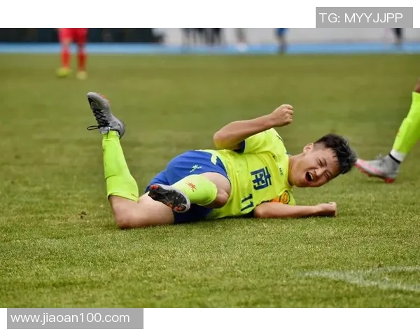 江苏省足球明星风采展现与发展历程回顾